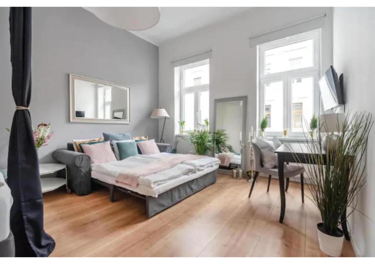 Luxurious And Bright, 5 Min To City Center Apartment เวียนนา ภายนอก รูปภาพ