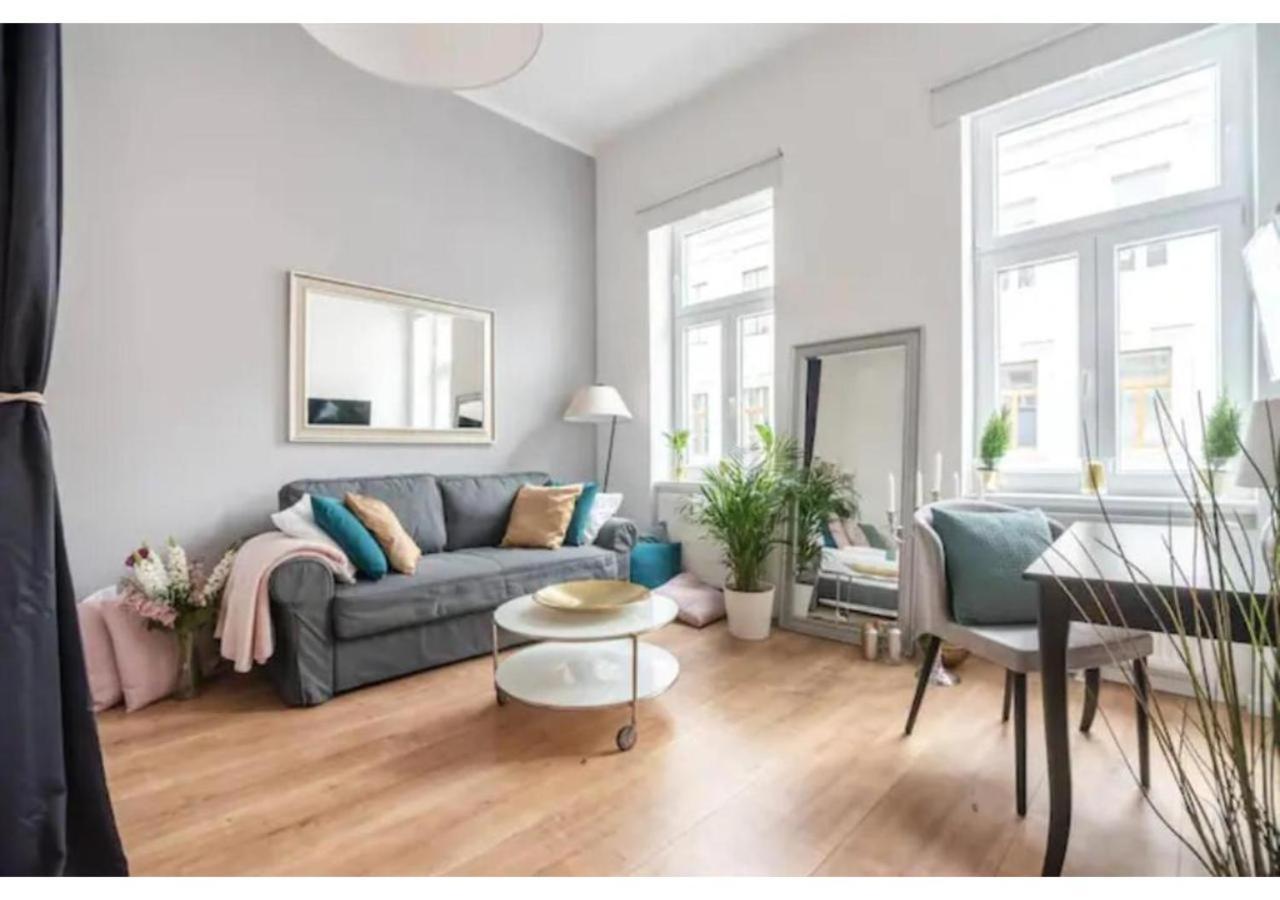 Luxurious And Bright, 5 Min To City Center Apartment เวียนนา ภายนอก รูปภาพ