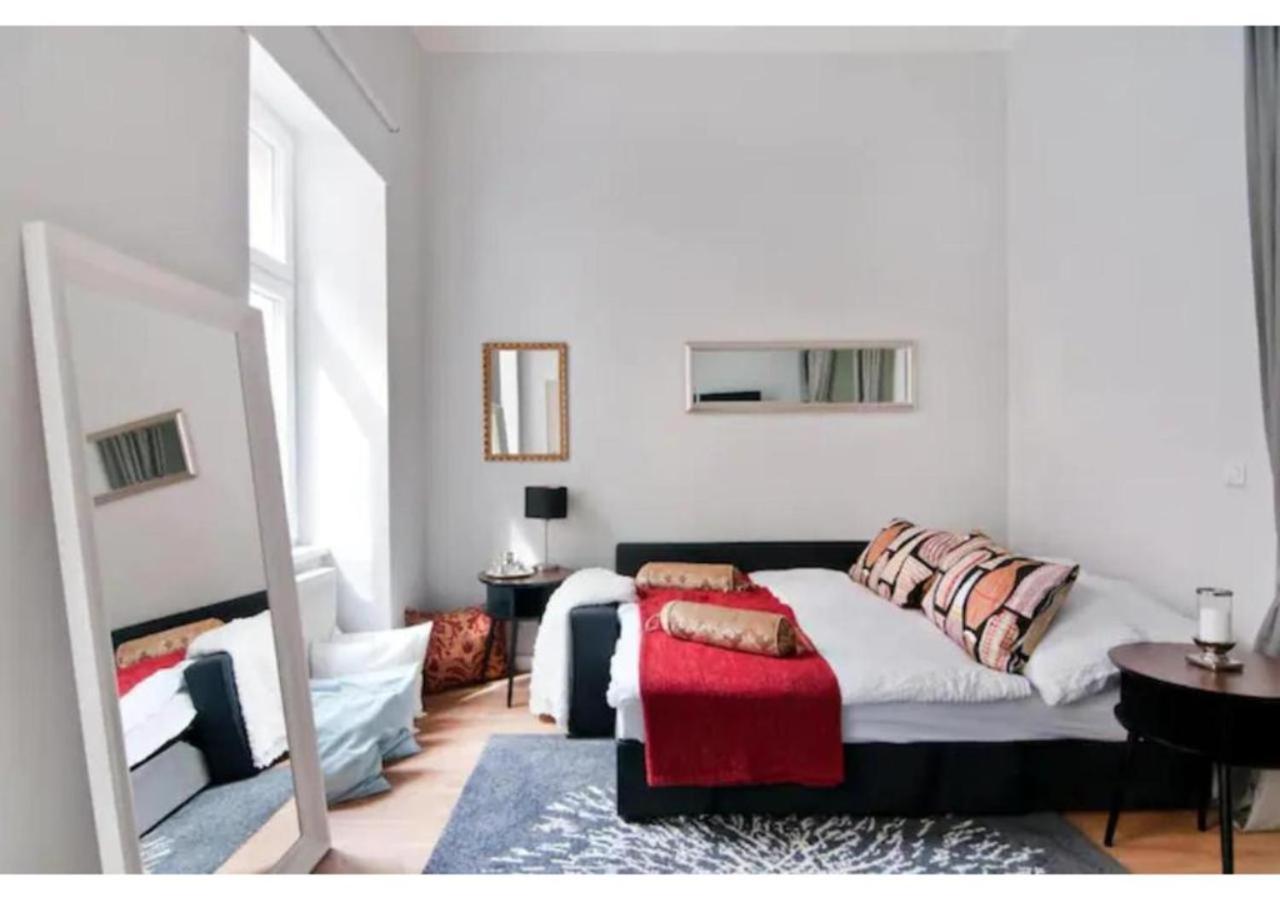Luxurious And Bright, 5 Min To City Center Apartment เวียนนา ภายนอก รูปภาพ