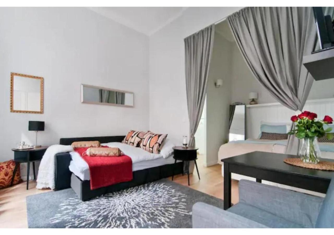 Luxurious And Bright, 5 Min To City Center Apartment เวียนนา ภายนอก รูปภาพ